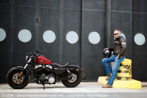 Harley-Davidson Forty-Eight de profil