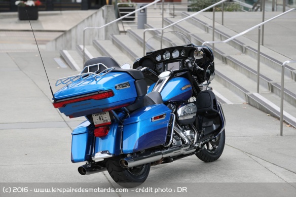 Harley-Davidson Ultra Limited Low '107' de derrière