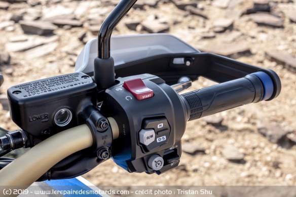 Commodos de la Honda CRF1100L Africa Twin Adventure Sports