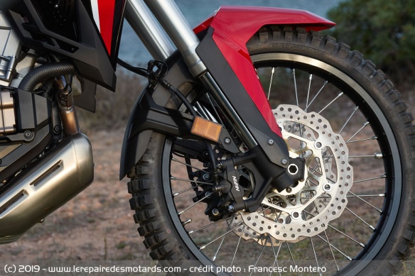 Frein avant de la Honda CRF1100L Africa Twin