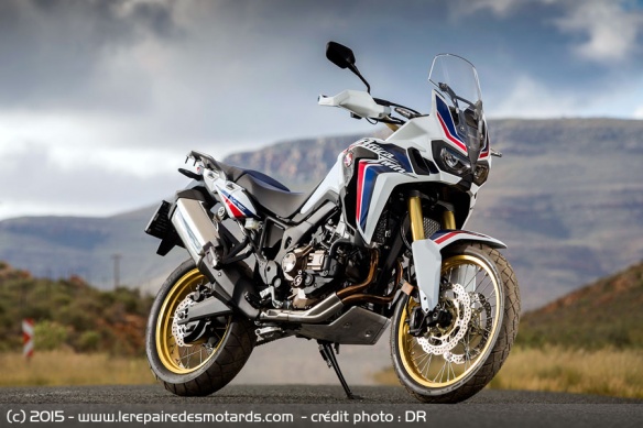 Honda Africa Twin de coté