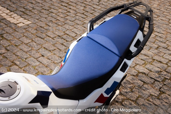 La selle de la Honda CRF1100L Africa Twin Adventure Sports