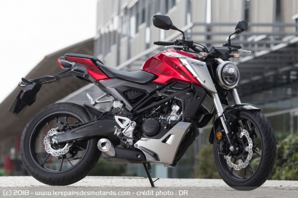 Essai de la Honda CB 125 R