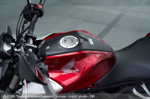 Réservoir de la Honda CB 125 R