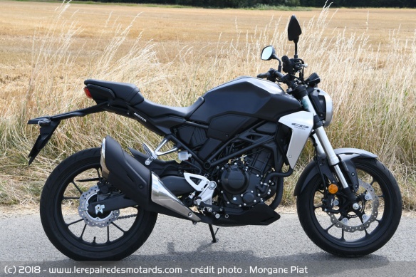 Essai de la Honda CB300R