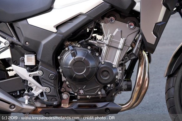 Moteur de la Honda CB500X