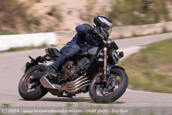 Même sur des changements de rythmes rapide, l'E-Clutch prouve son utilité