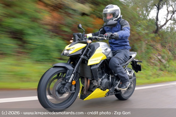 Quelle que soit l'allure, la moto tient son cap