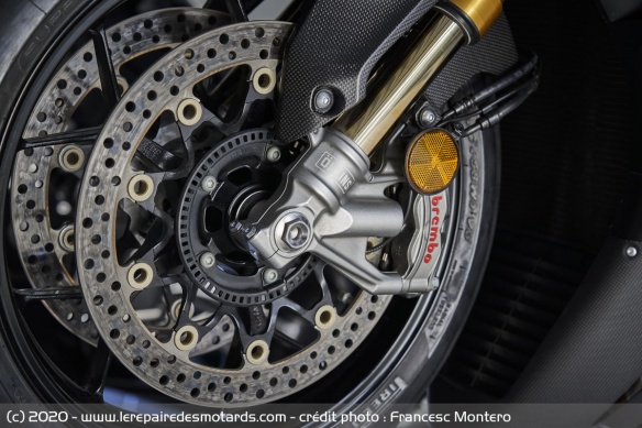 Les freins avant de la Honda CBR1000RR-R Fireblade