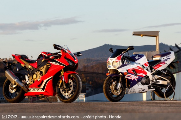 Deux générations de Fireblade