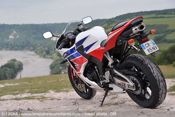 Vue arrière Honda CBR 600 RR