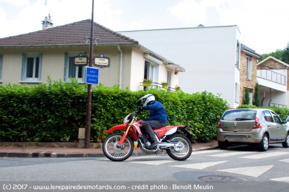Essai Honda CRF250L en ville