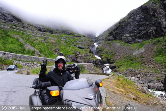 Honda F6B dans le brouillard