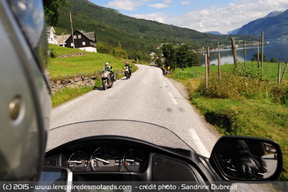 Honda F6B sur départementale