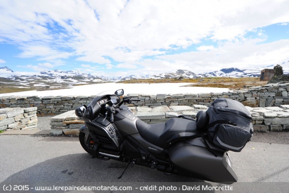Honda F6B et glace