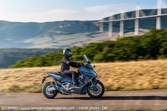 Seulement à 5.000 tr/mn à 150 km/h