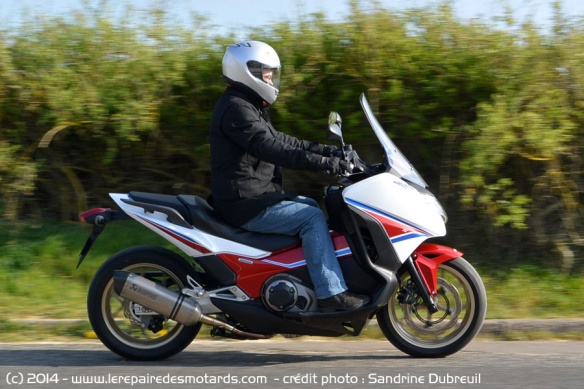 Essai Honda Integra 750