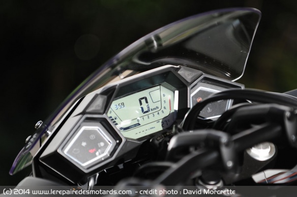 Tableau de bord Honda NM4 Vultus