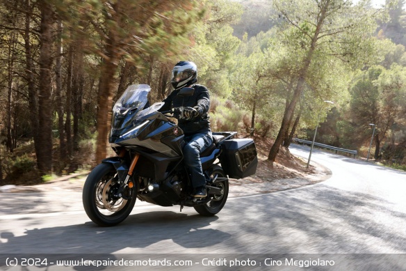Essai de la routière Honda NT1100 DCT EERA
