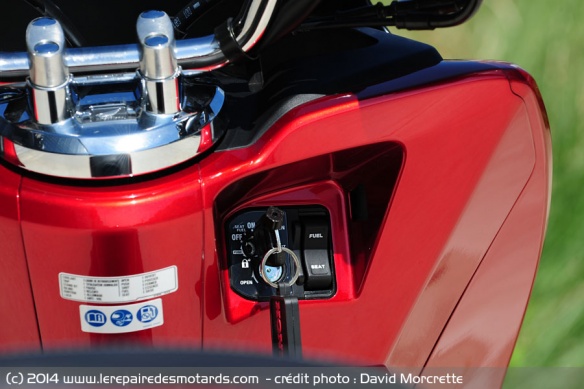 Contact et ouverture coffre Honda PCX 125