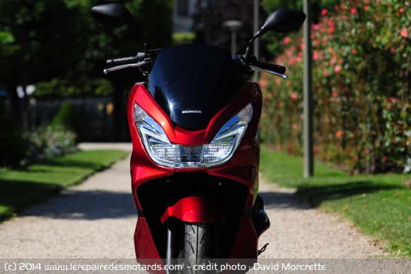 Optique avant PCX