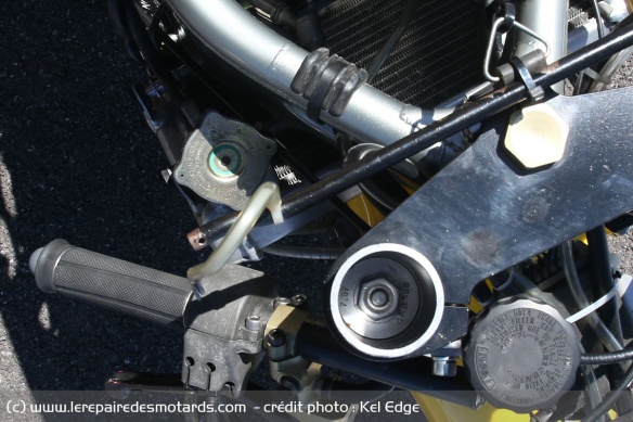 La fourche inversée Chevallier est entièrement réglable