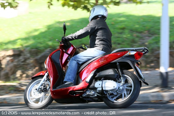 Essai Honda SH 125i sur autoroute