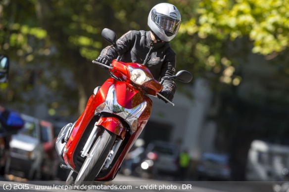 Essai Honda SH 125i sur nationale