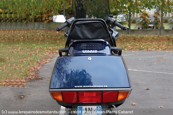 Feu arrière Honda Spazio CN250
