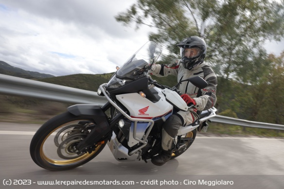 La Honda XL750 Transalp sur voies rapides