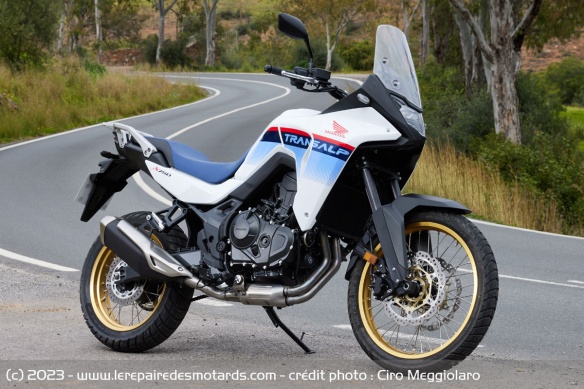 La Honda XL750 Transalp est lancée à 10.599 euros