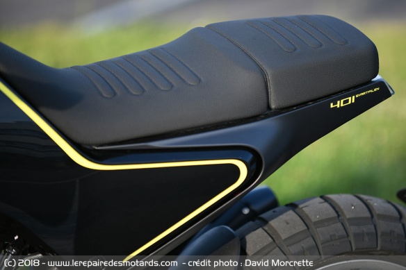 Selle double, laissant la place pour un bloc-disque en dessous