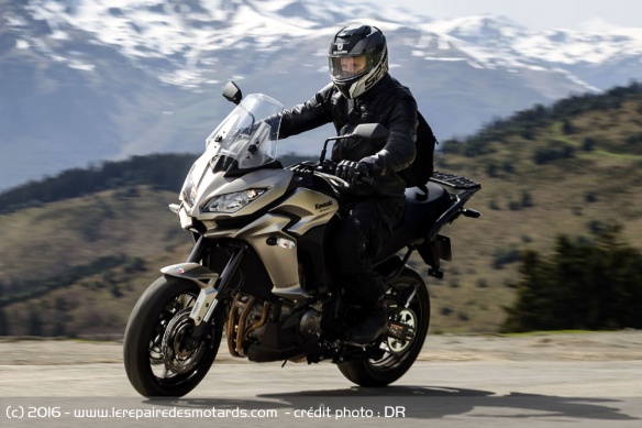 Kawasaki Versys 1000 sur route