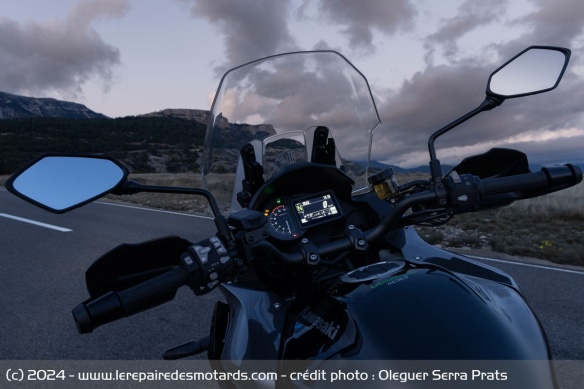 Le compteur de la Kawasaki Versys 1100 SE