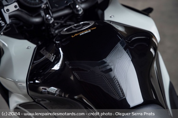 Le réservoir de la Kawasaki Versys 1100 SE