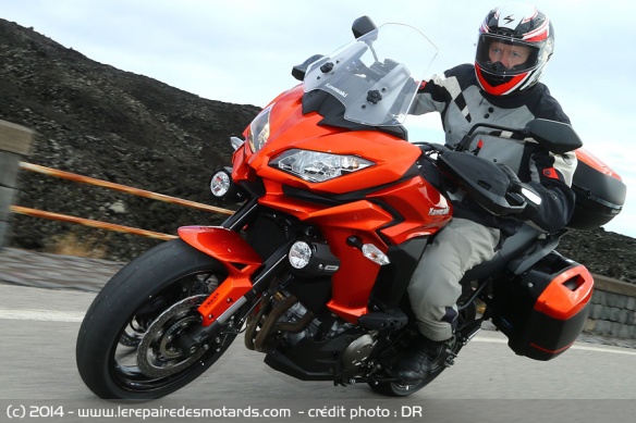 Kawasaki Versys 1000 sur route