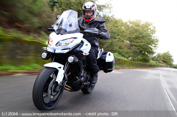 Kawasaki Versys 650 sur nationale