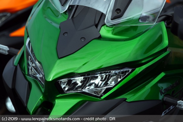 Phare de la Kawasaki Versys 1000 SE