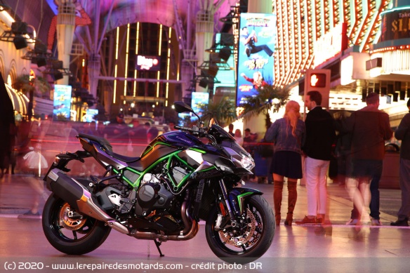 La Kawasaki Z H2 est vendue à partir de 17.099 euros La Kawasaki Z H2 est vendue à partir de 17.099 euros