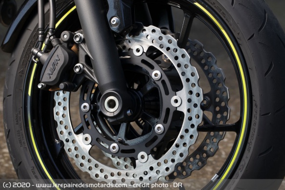 Le frein avant de la Kawasaki Z650