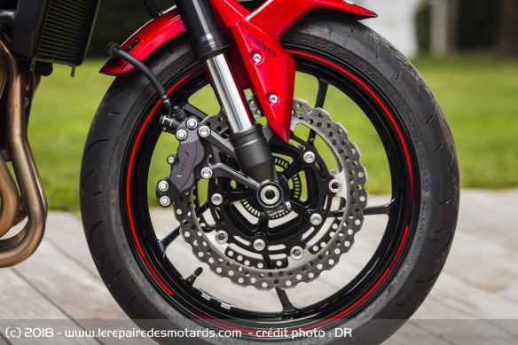 Frein avant de la Kawasaki Z900 A2