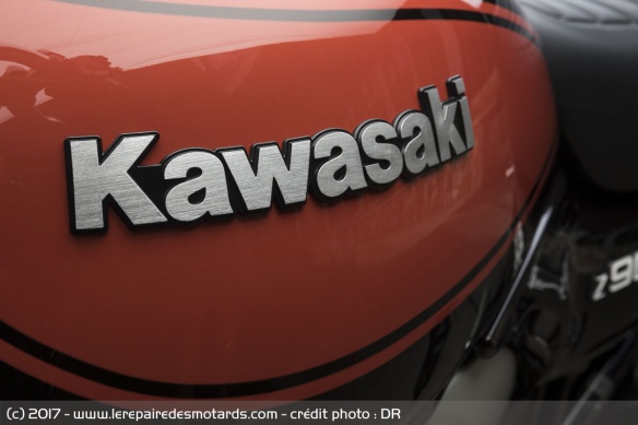 Réservoir de la Kawasaki Z900RS