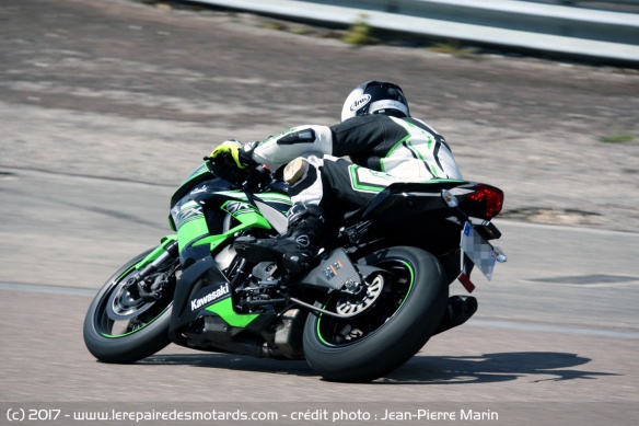 Essai Kawasaki ZX-6R sur circuit