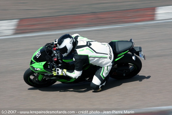 Essai Kawasaki ZX-6R sur circuit