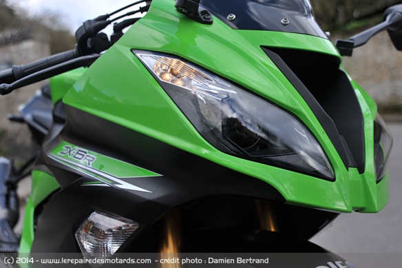 Phare Kawasaki ZX-6R