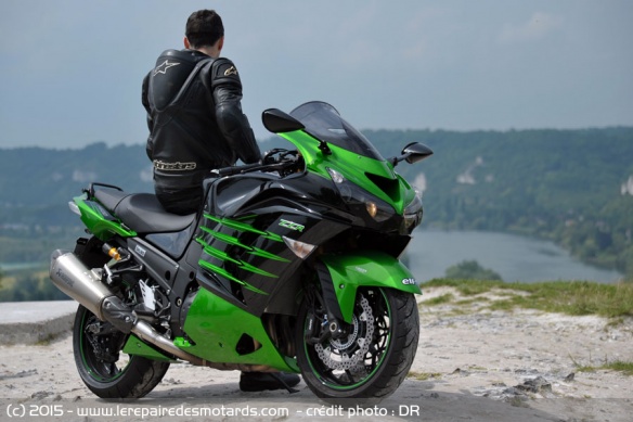 Kawasaki ZZR 1400 et motard