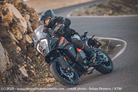Essai de la KTM 1290 Super Adventure S sur route