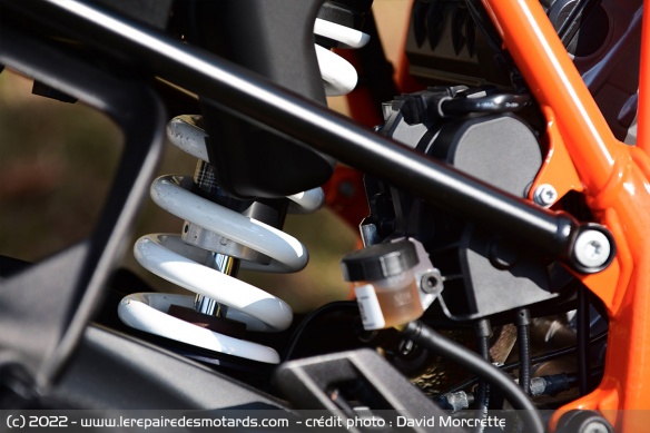 Amortisseur monoshock WP semi-actif, débattement 156 mm