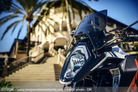 Phare KTM 1290 Super Duke GT