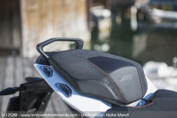 Selle de la KTM 1290 Super Duke GT
